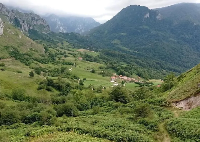 Сasa de vacaciones La Casina De Valles De San Román